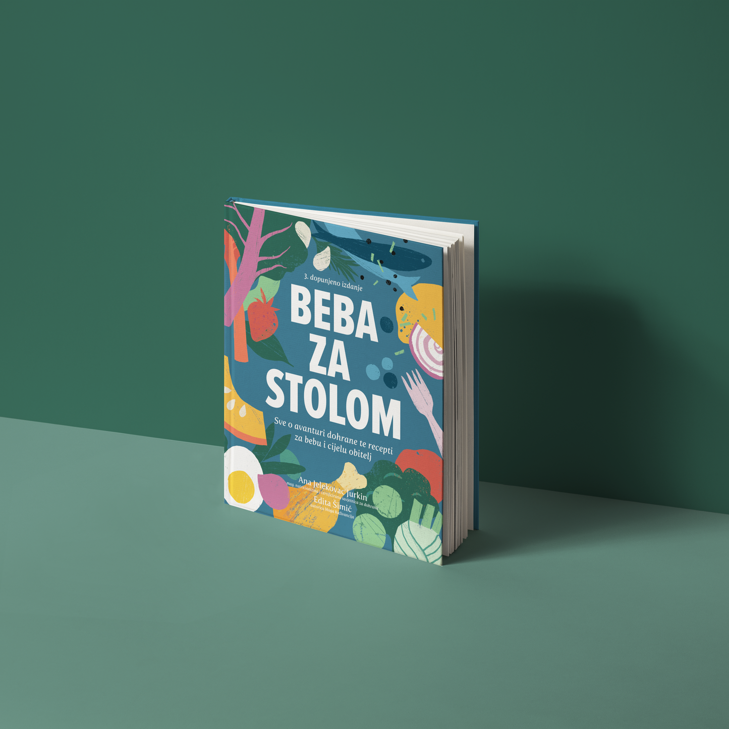 Beba Za Stolom